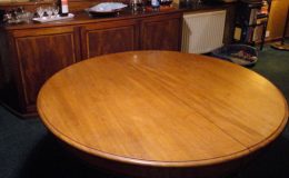 spisebord ovalt